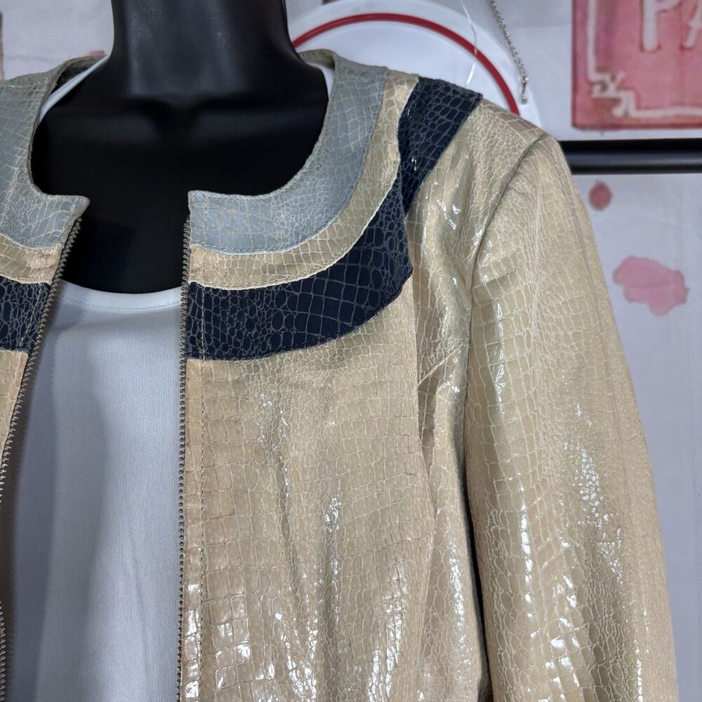 Bradley Bayou Women's Leather Jacket Beige Snake Print Front/Pocket Zip XL - Picture 12 of 16
